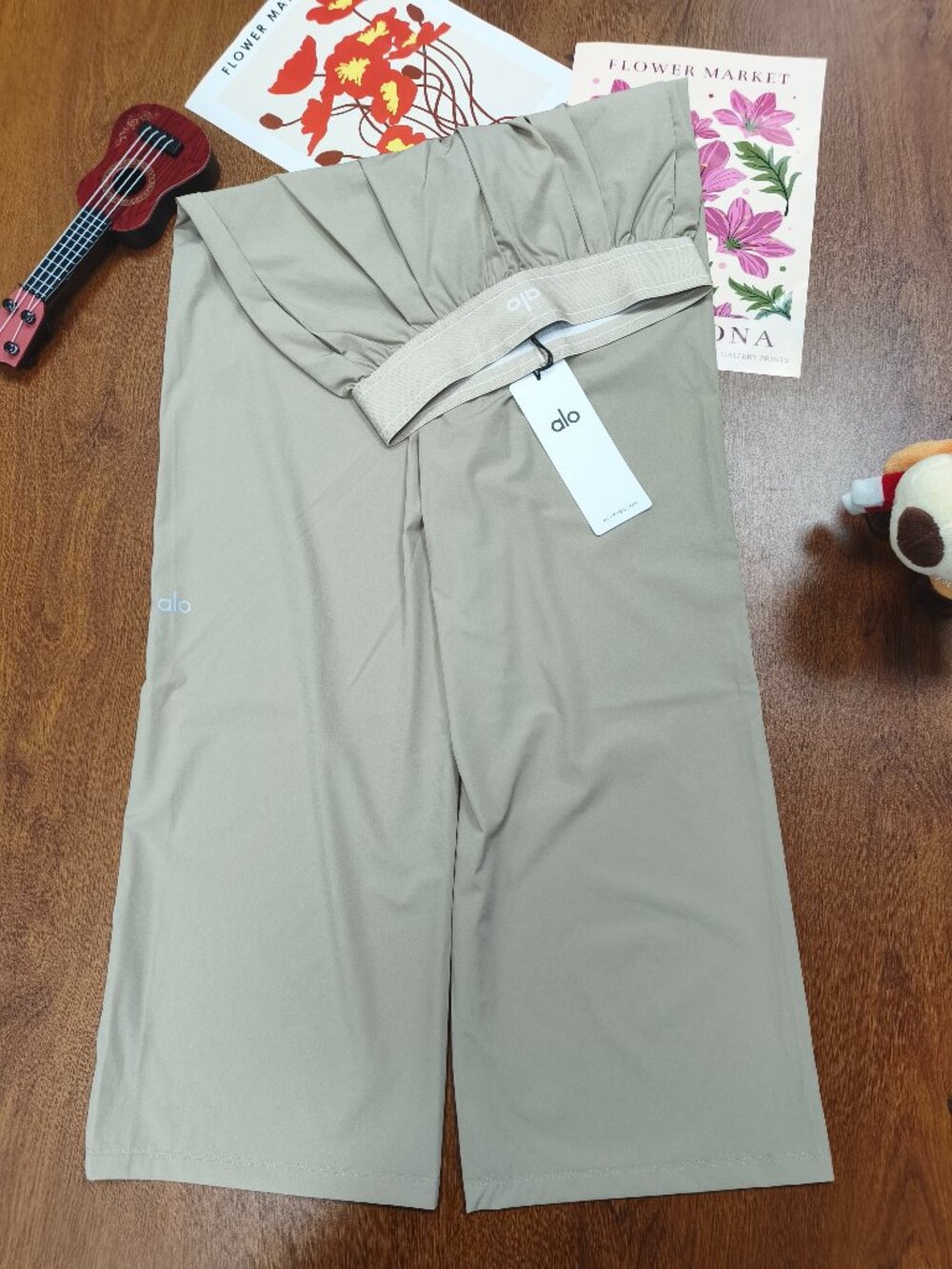 Alo Yoga Gravel Suit Up Pants Relaxed Fit(Regular)💖Minimal Effort/Maximum Style - Picture 3 of 9